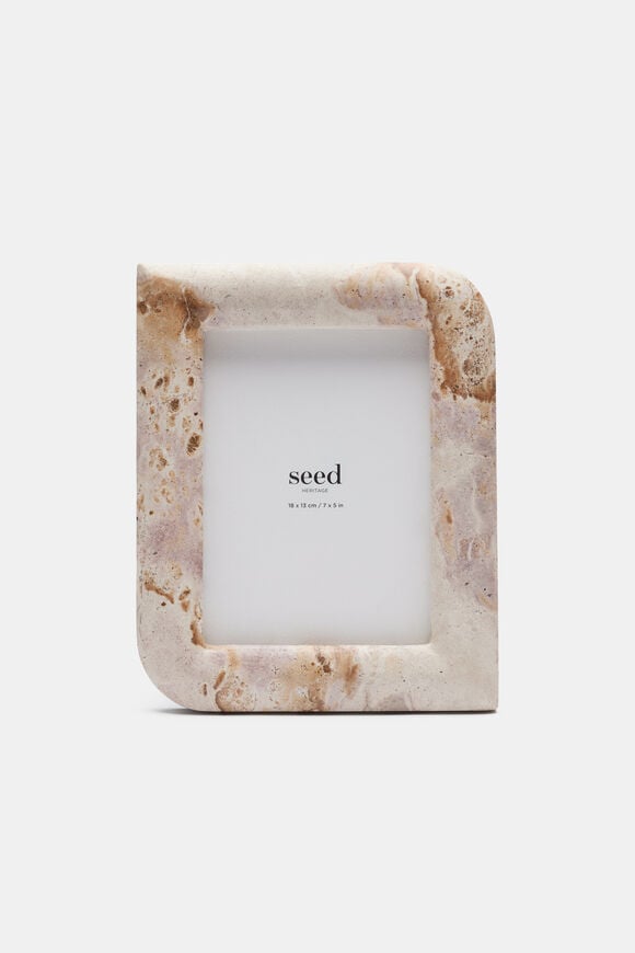 Nova Frame  Multi  hi-res