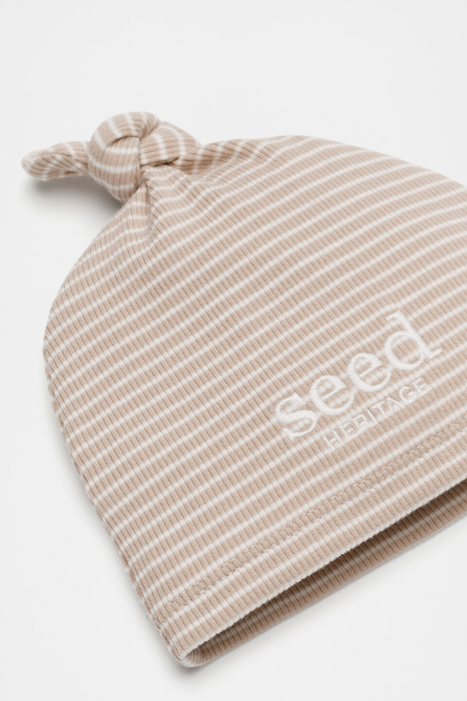 Core Logo Knot Hat  Sand Stripe