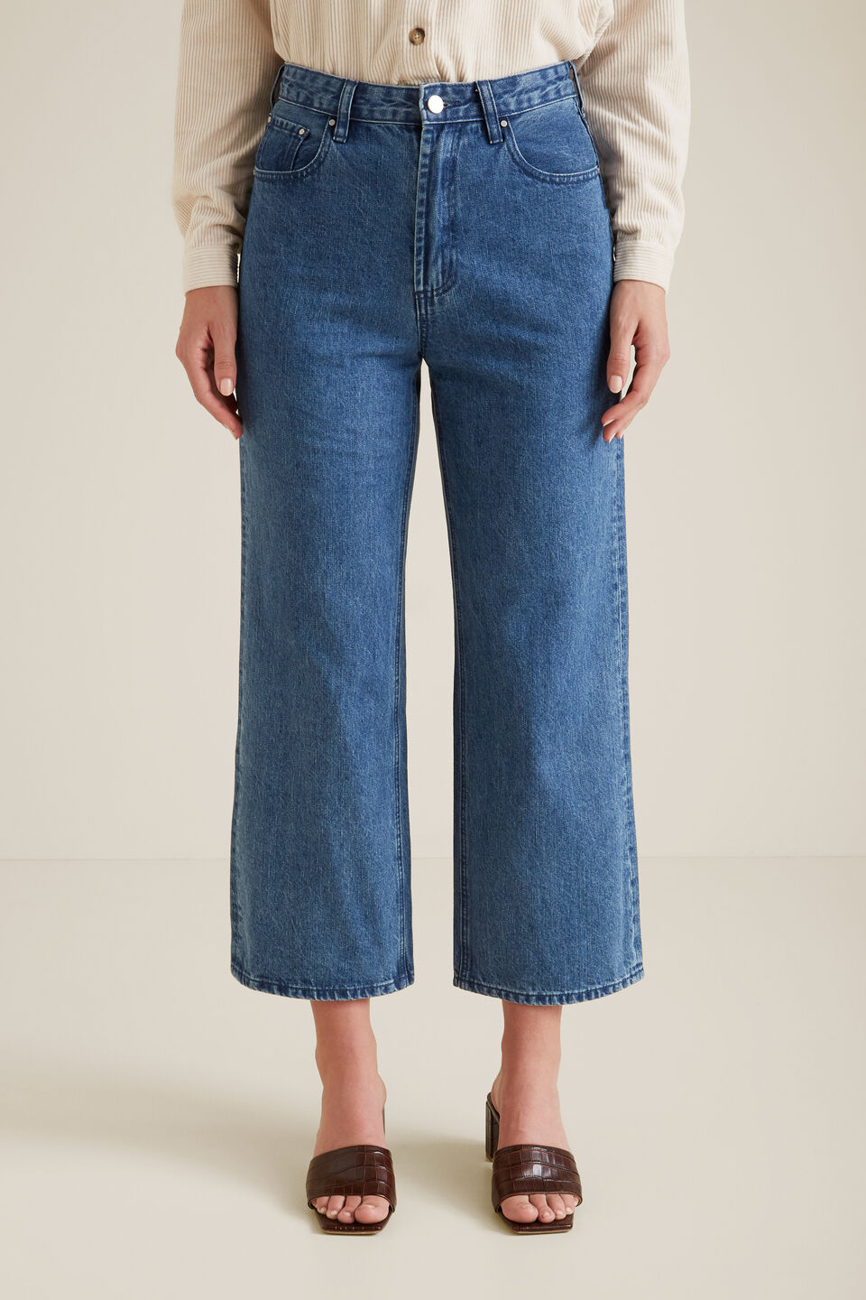 Core Wide Leg Jean  