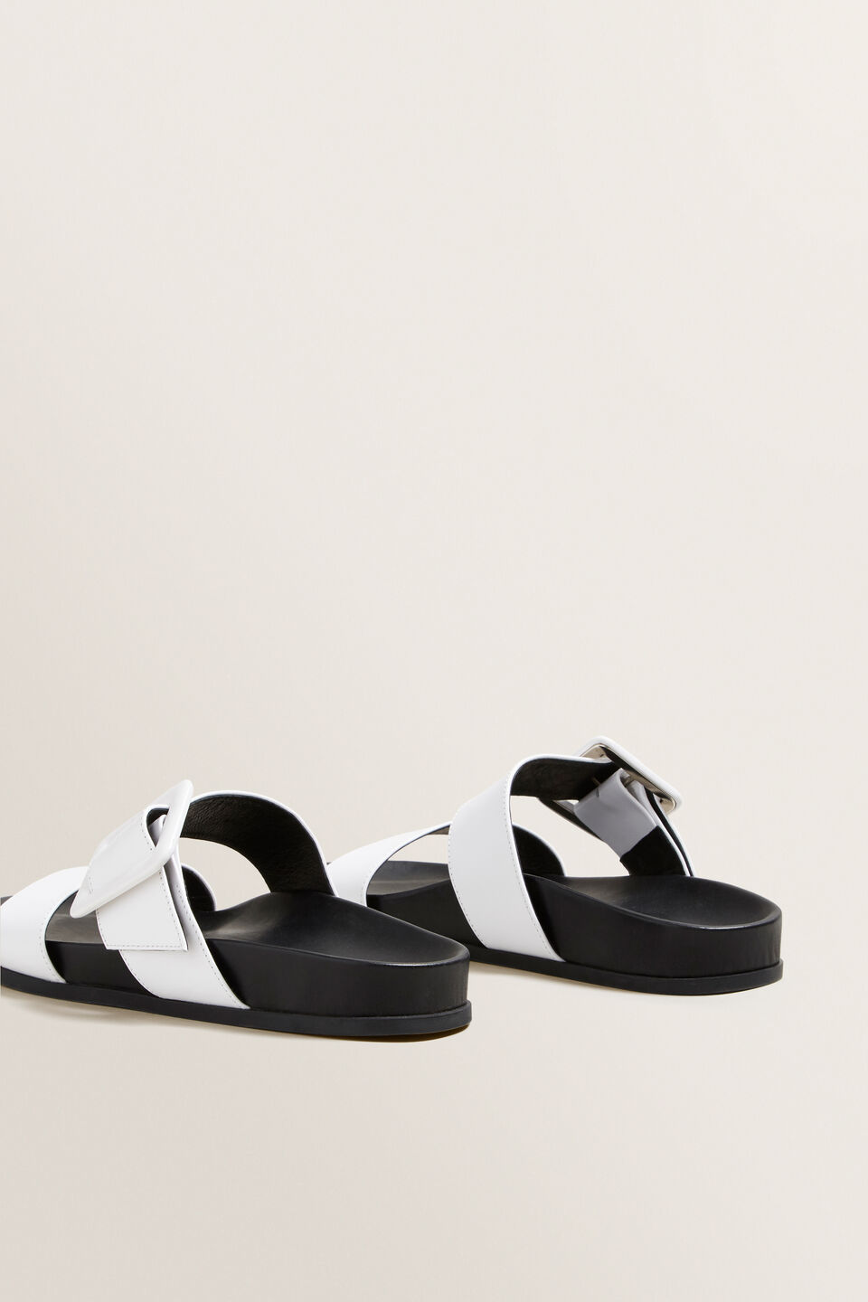 Lilly Footbed Sandal  1