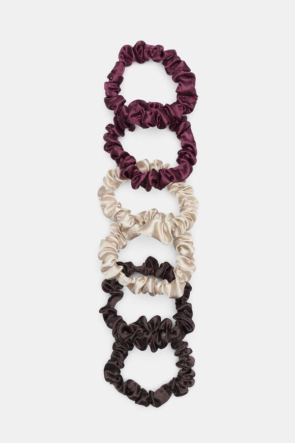 Mini Scrunchie  Plum Red  hi-res