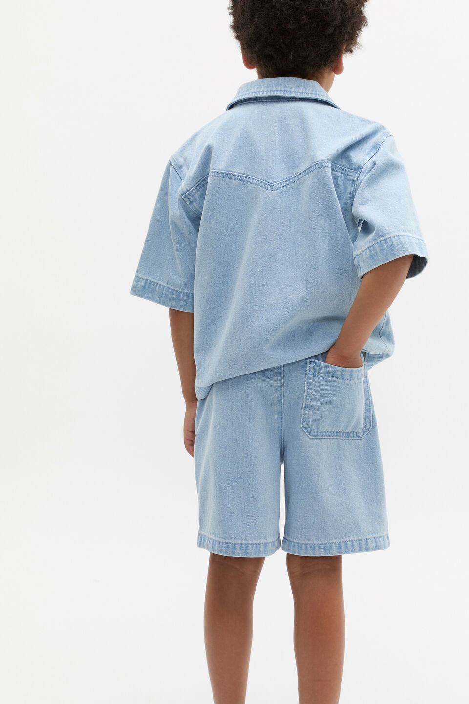 Pull on Denim Short  Light Wash