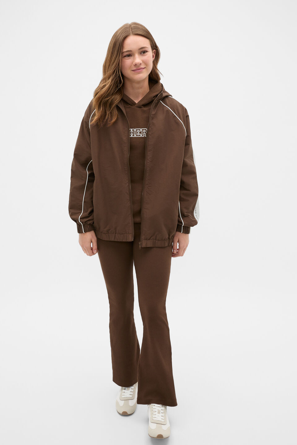 Sporty Spray Jacket  Chocolate