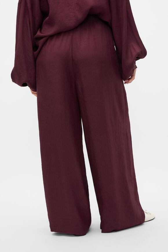Textured Satin Gathered Pant  Plum Red  hi-res