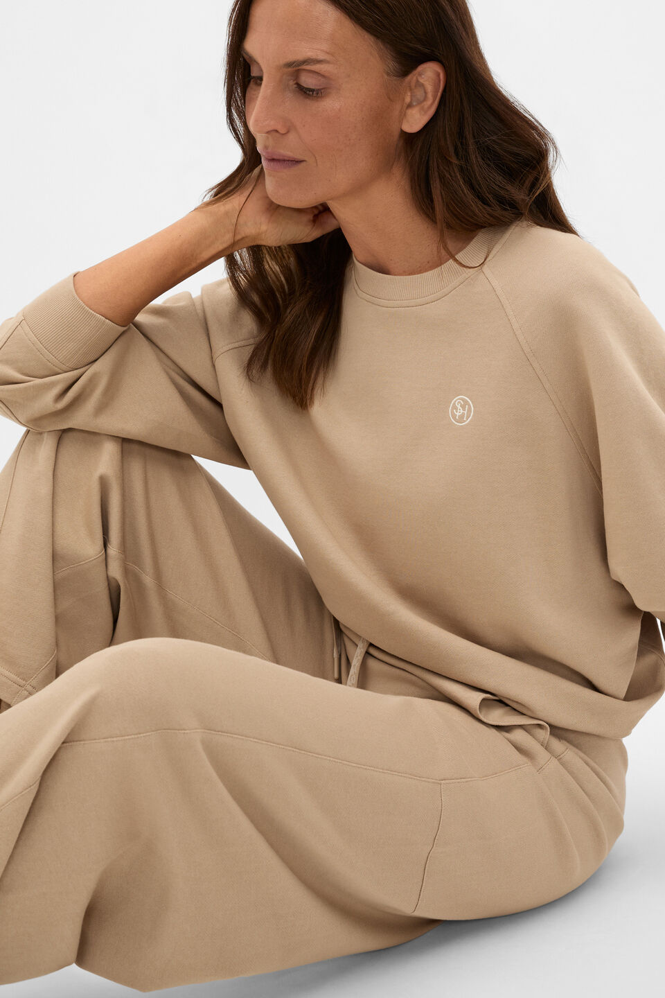 MD Raglan Lightweight Sweat  Sandstone