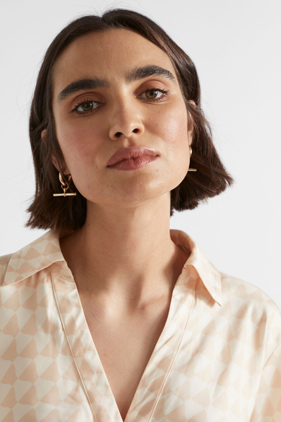 Satin Geo Crop Shirt  Soft Wheat Geo