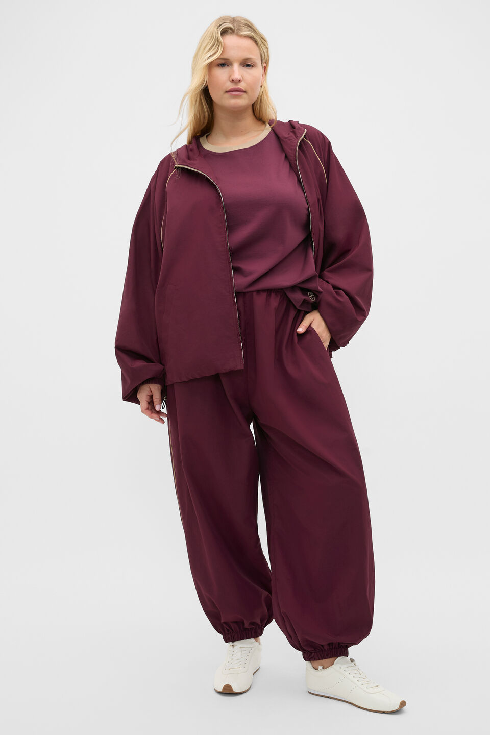 MD Cotton Contrast Boyfriend Tee  Plum Red