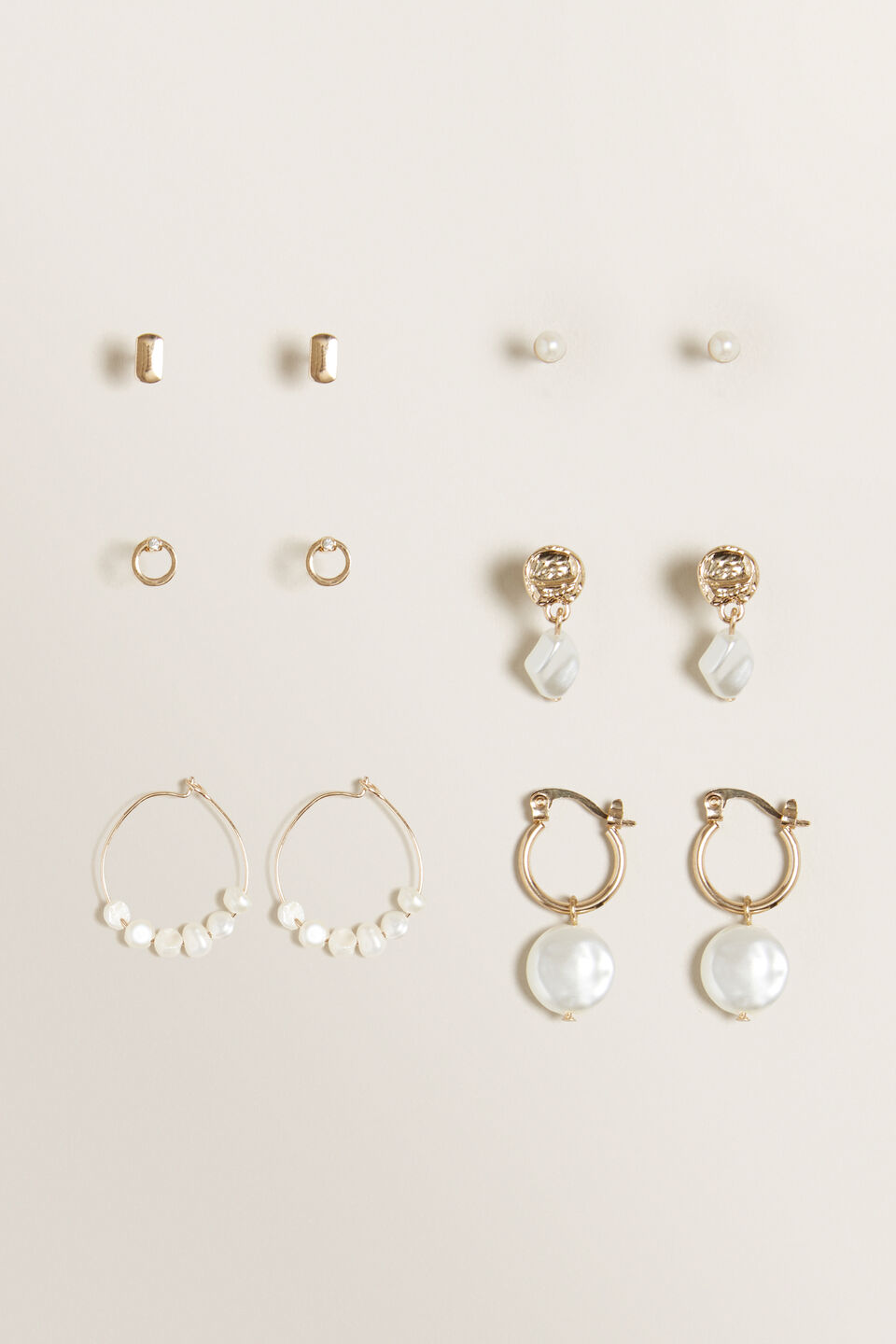 Pearl Stud Pack  9