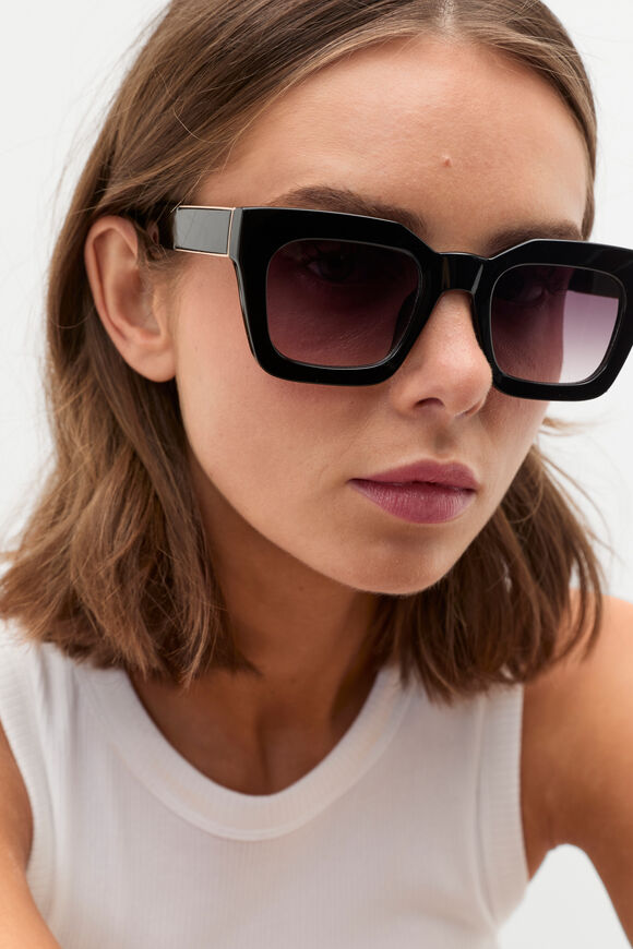 Kaitlyn Rectangle Sunglasses  Black  hi-res