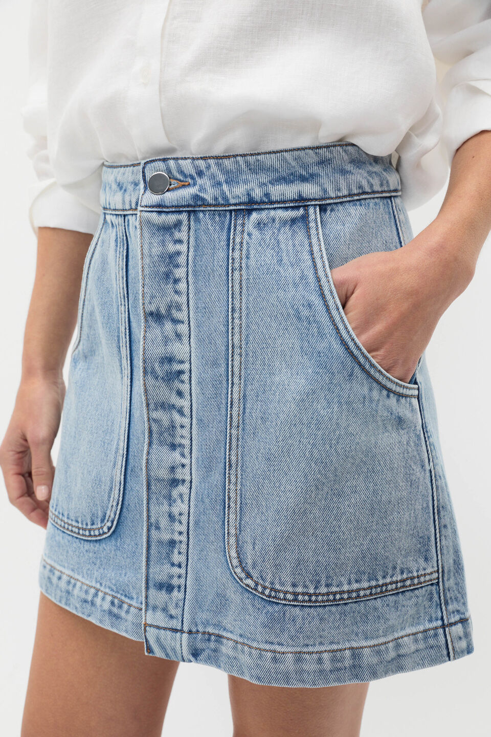 Denim Curve Pocket Mini Skirt  Blue Wash