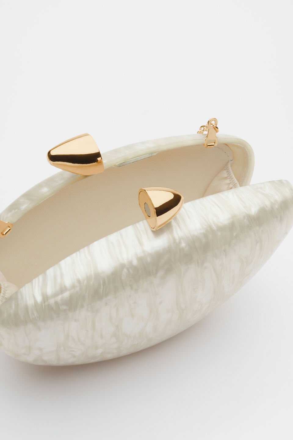 Acrylic Hardcase Clutch  Cream