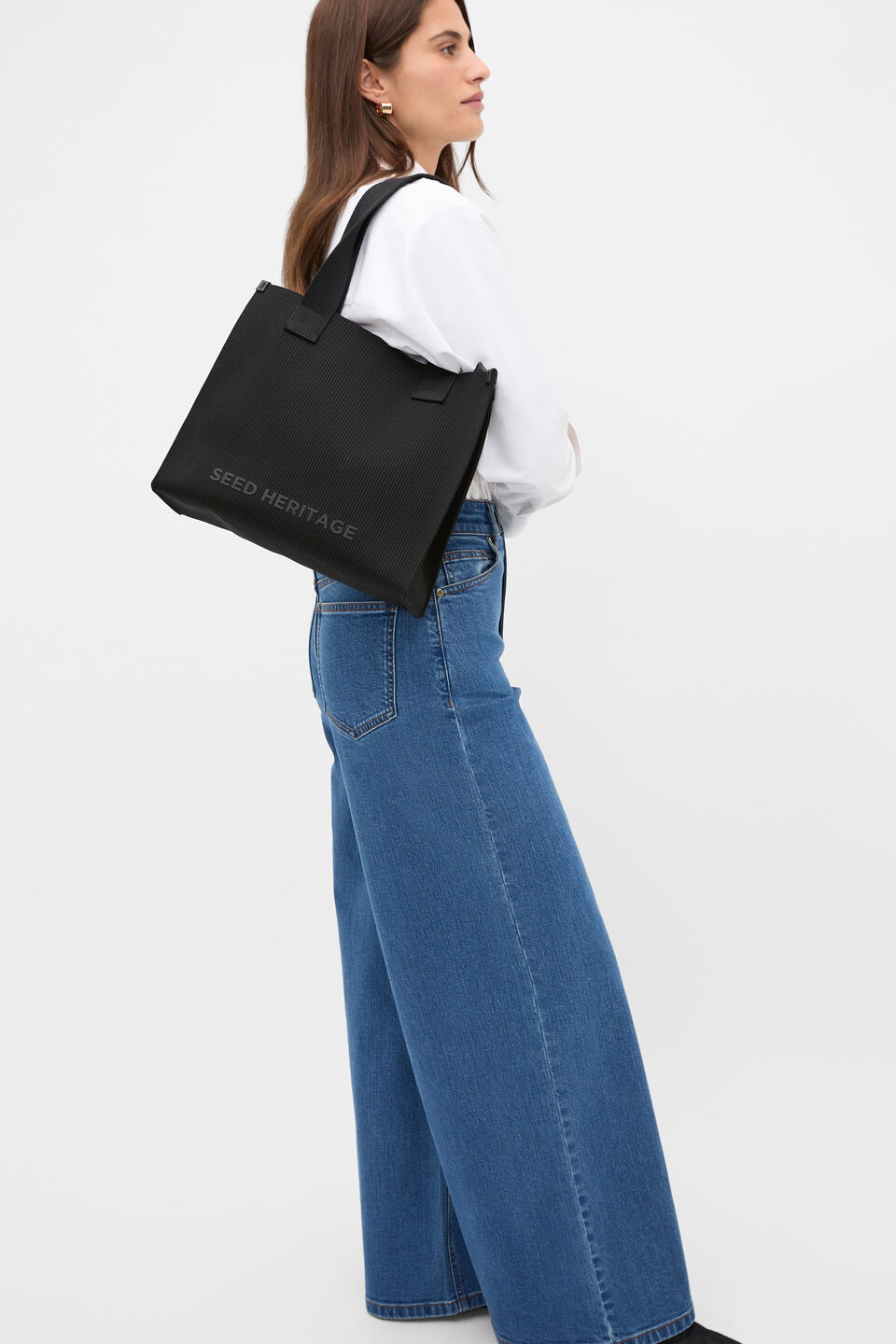 Seed Knit Tote  Black