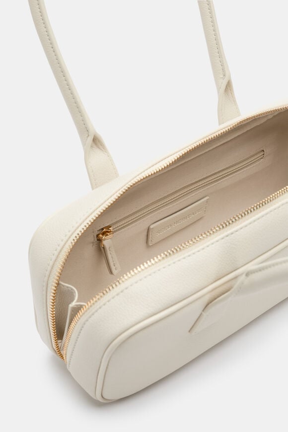 Everyday Shoulder Bag  Cream  hi-res