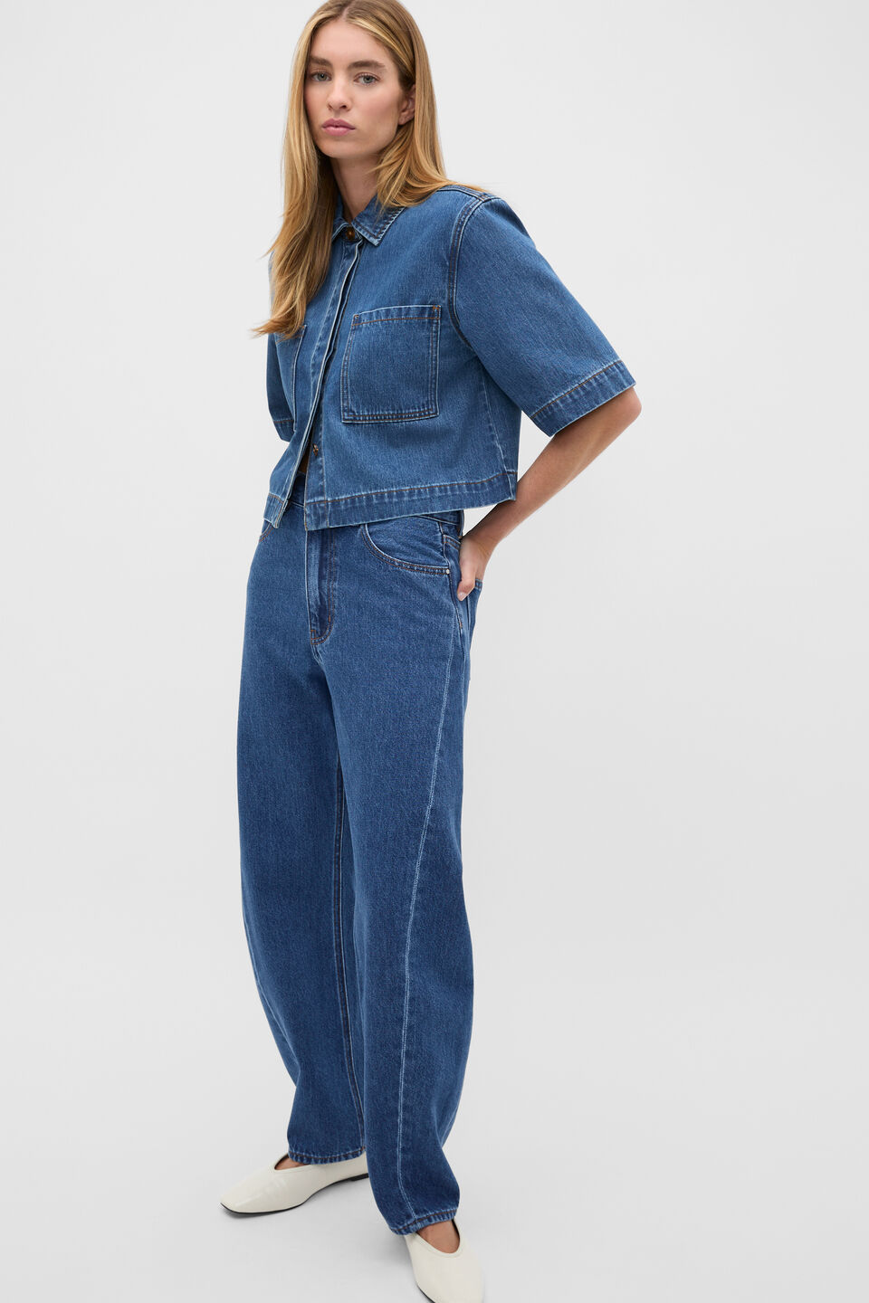 High Waisted Barrel Leg Jean  Heritage Wash
