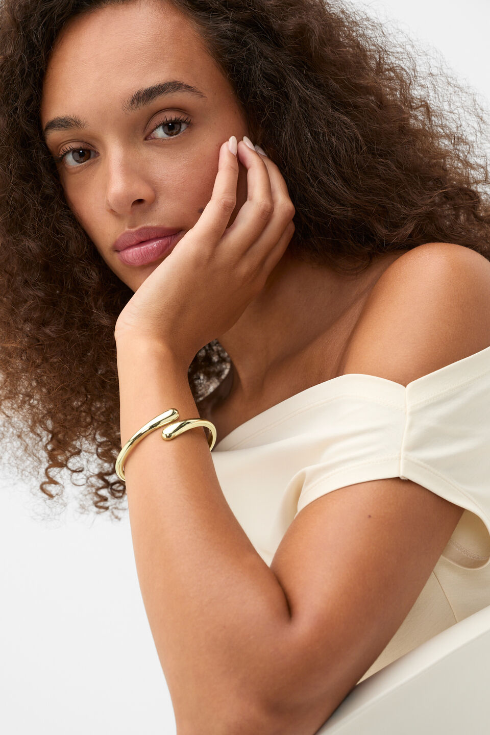 Crossover Cuff  Gold