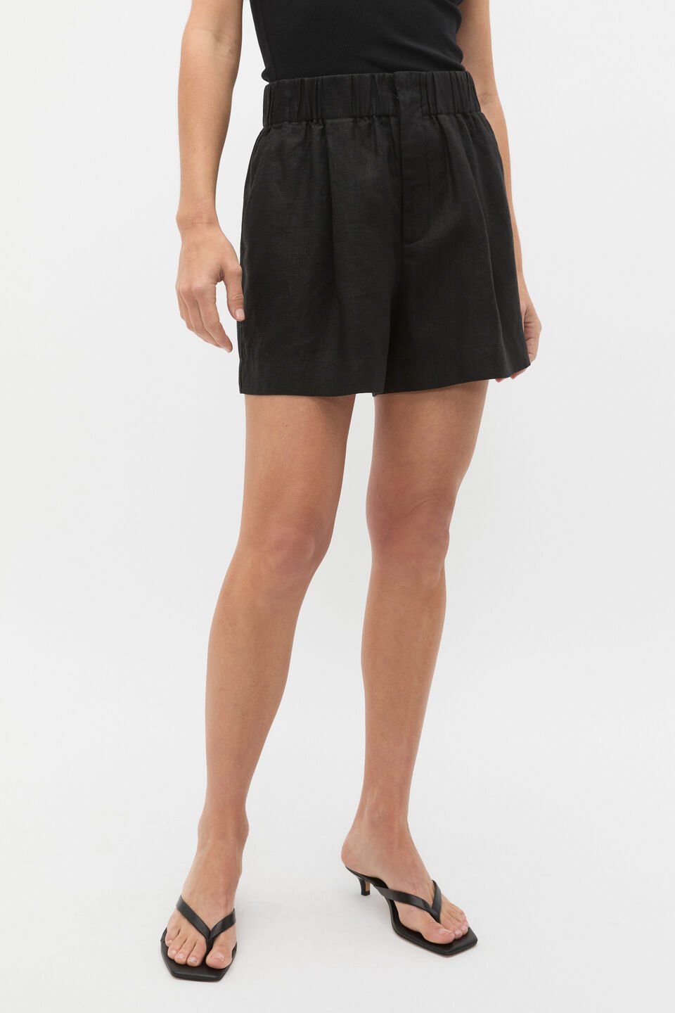 Core Linen Gathered Palazzo Short  Black