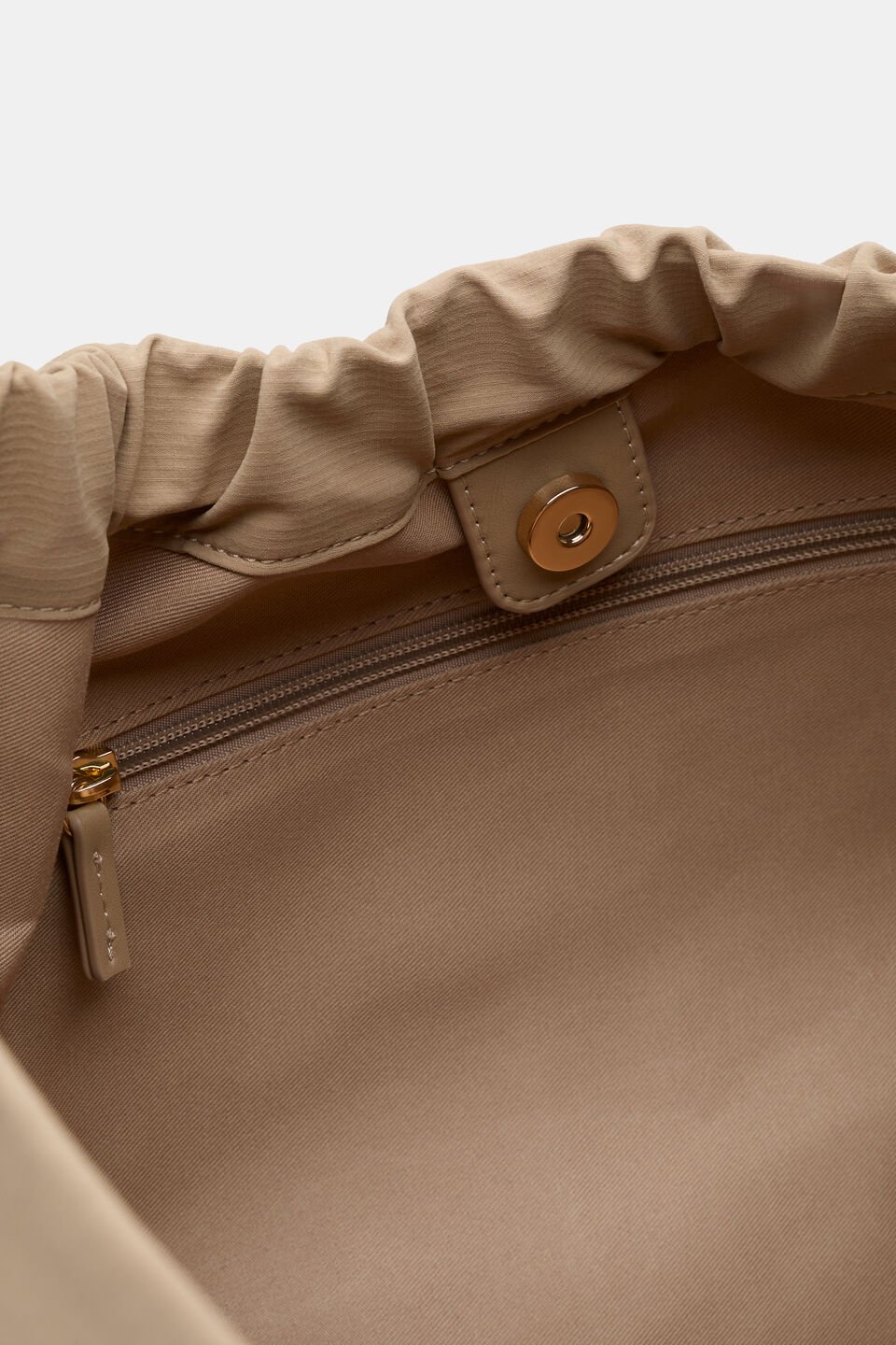Ruched Essential Tech Tote  Sandstone