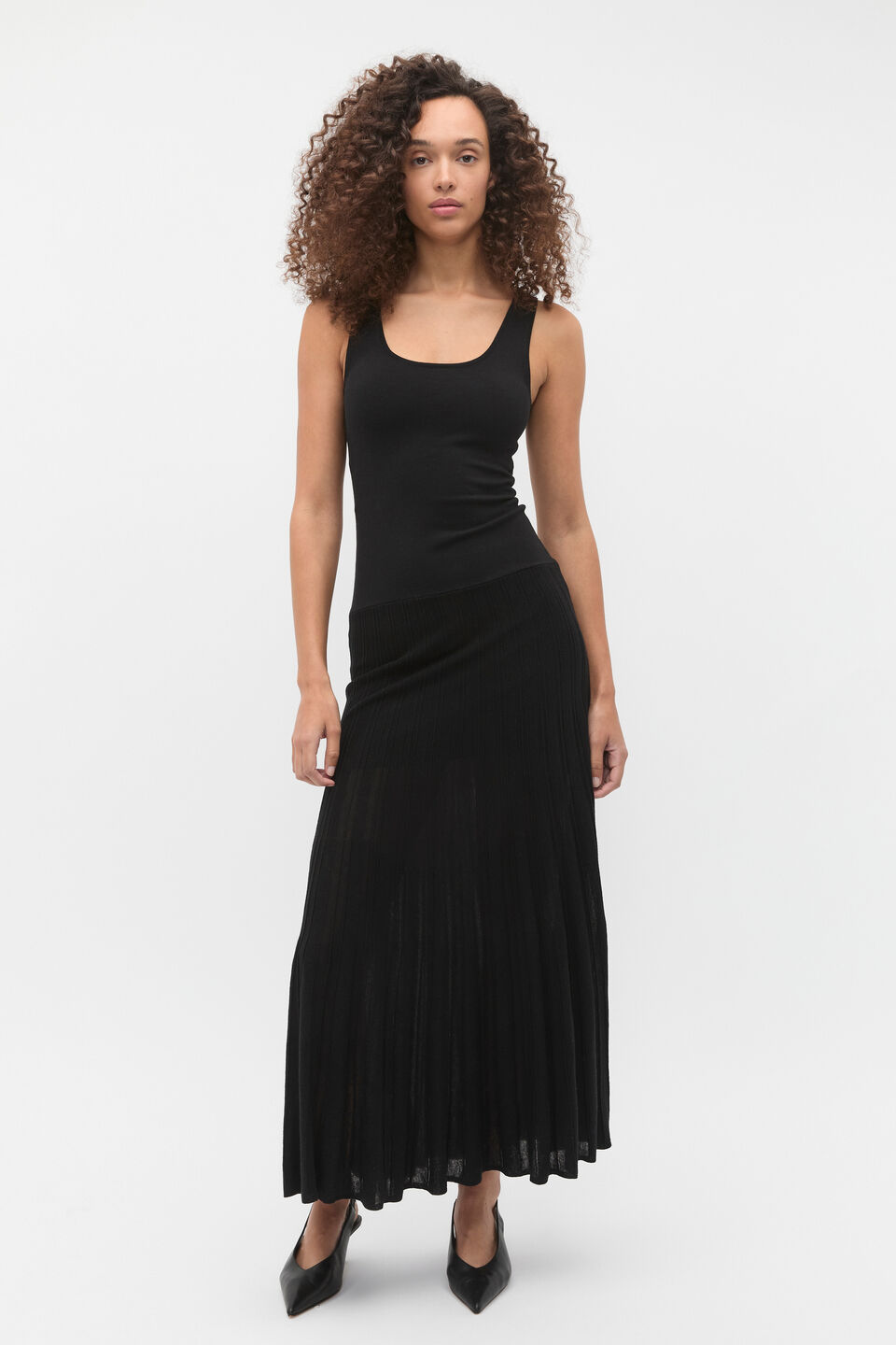 Fine Rib Knit Panel Maxi Dress  Black