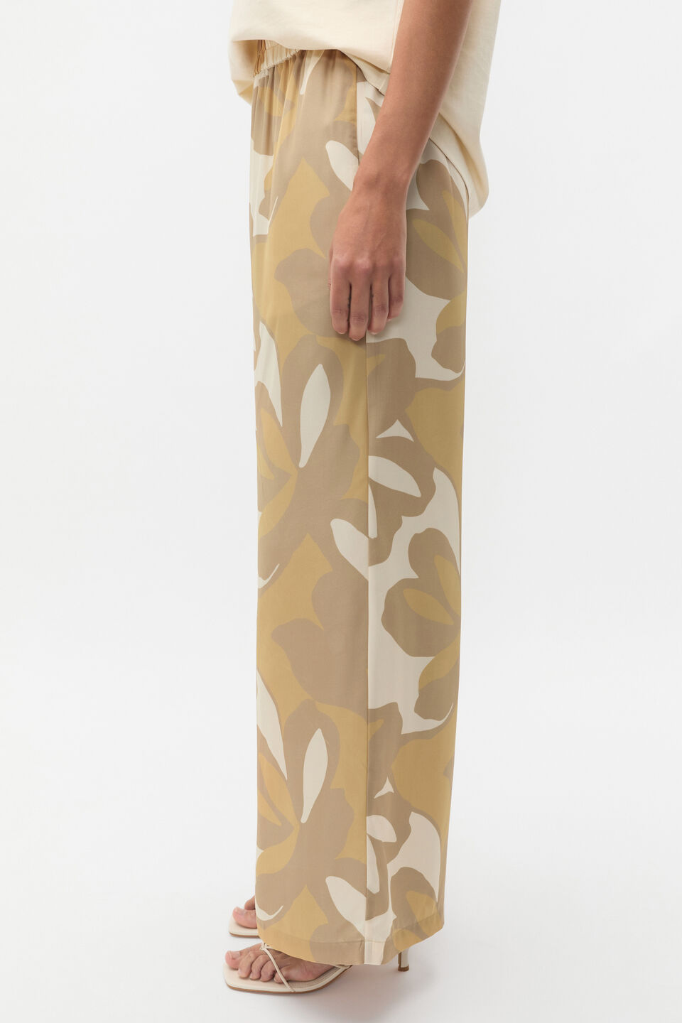 Satin Printed Pant  Multi