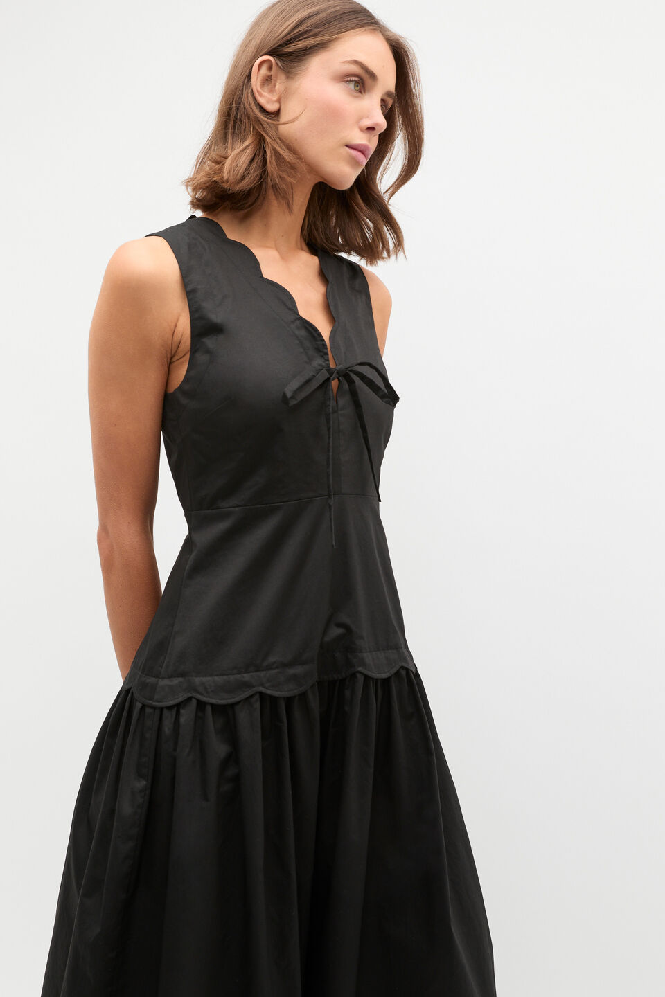 Poplin Scallop Dress  Black