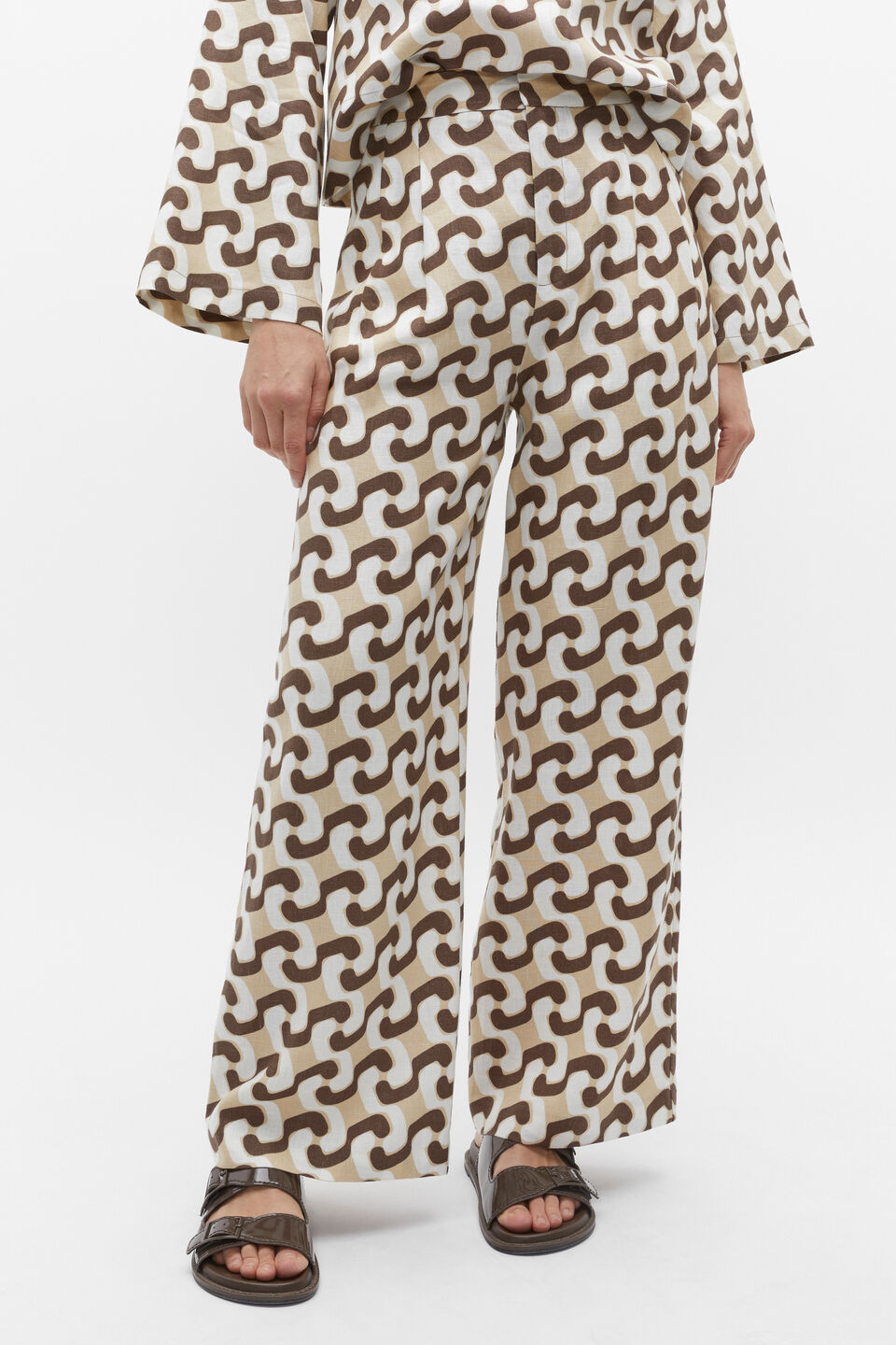 Chain Geo Linen Pleat Pant  Chain Geo