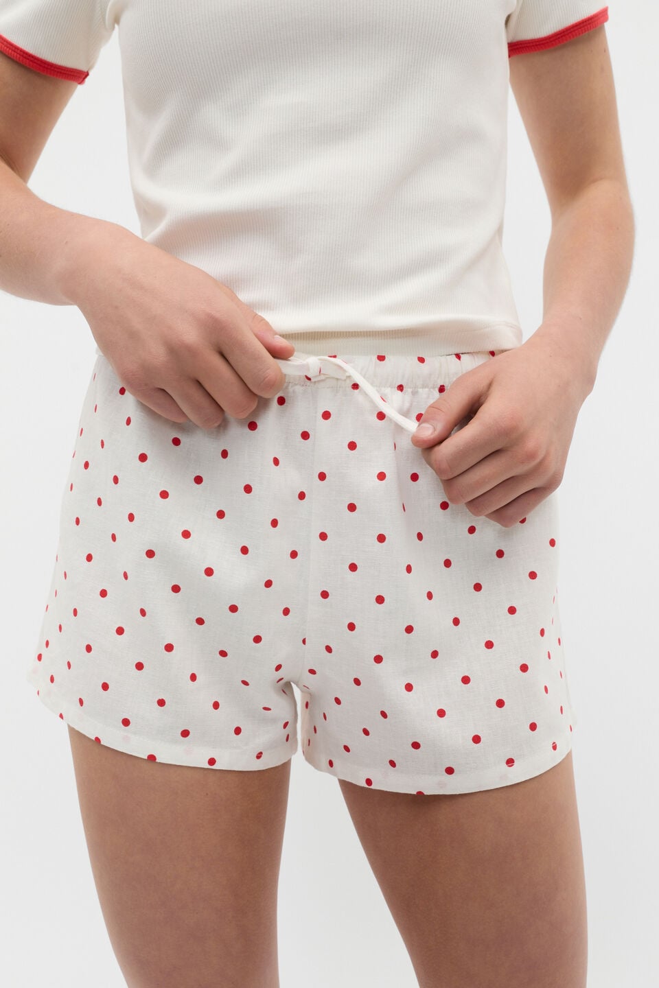 Spot Short  Strawberry Red
