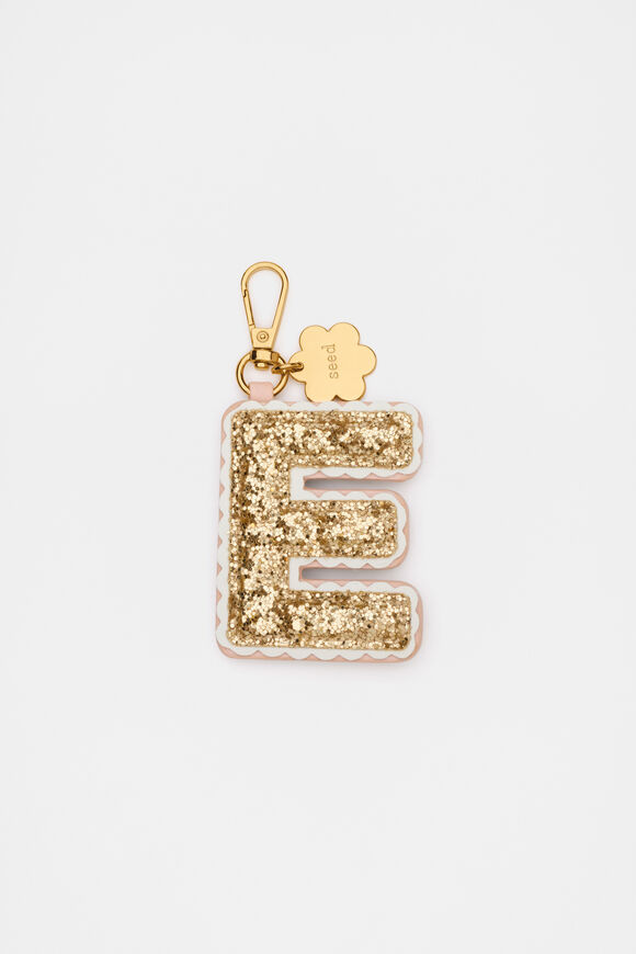 Initial Keyring  E  hi-res