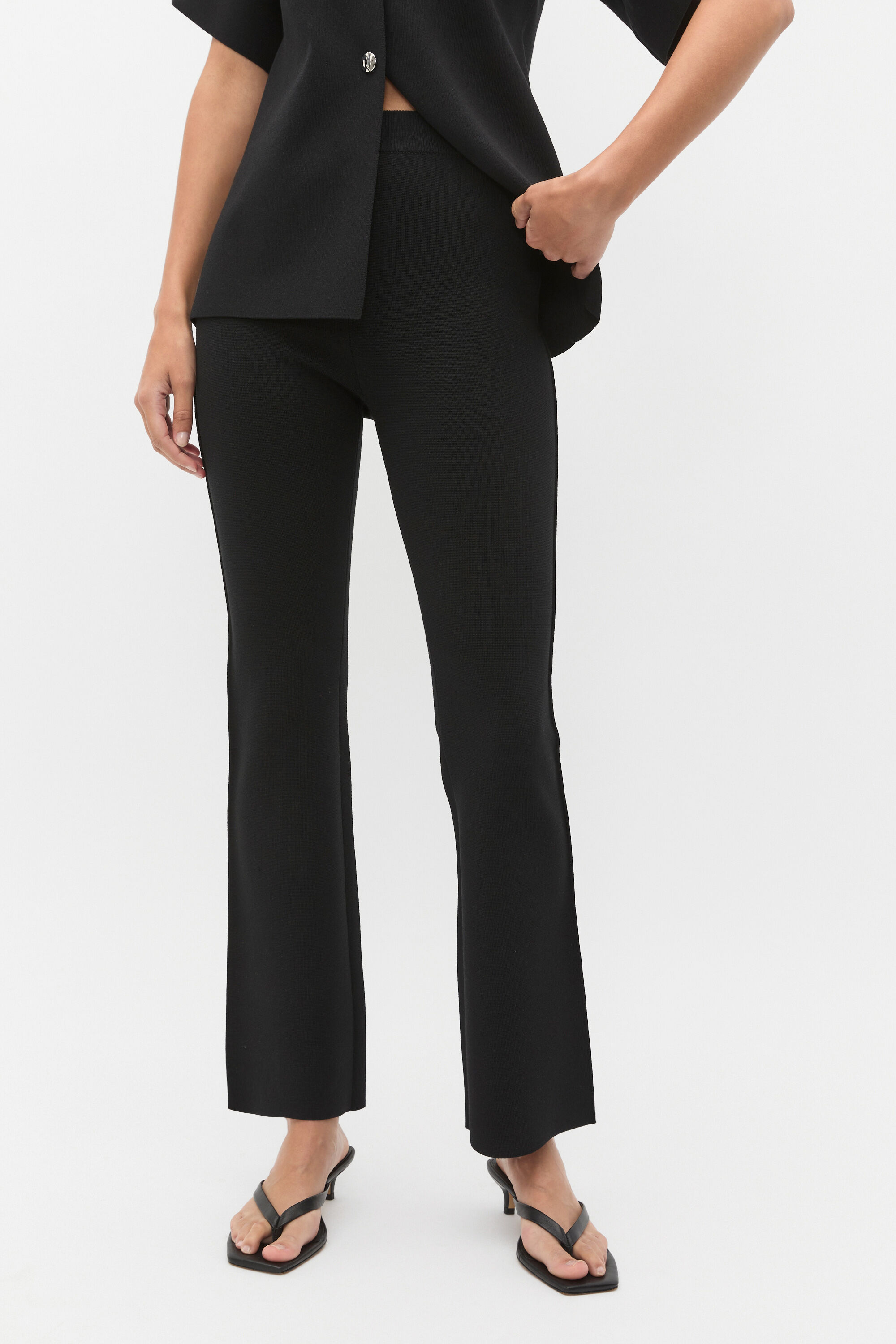 Crepe Knit Pintuck Pant | Black | Seed Heritage