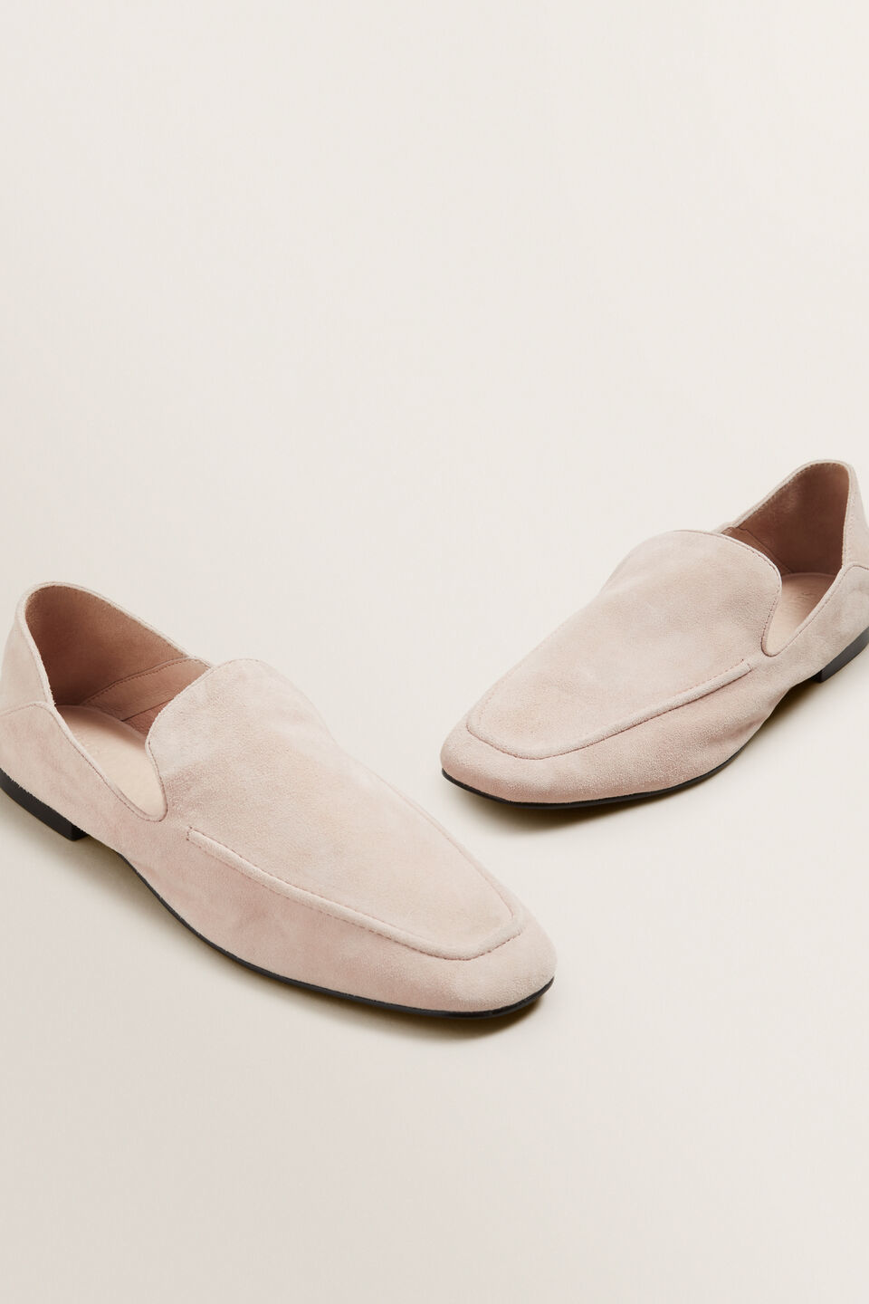 Lucy Loafer  
