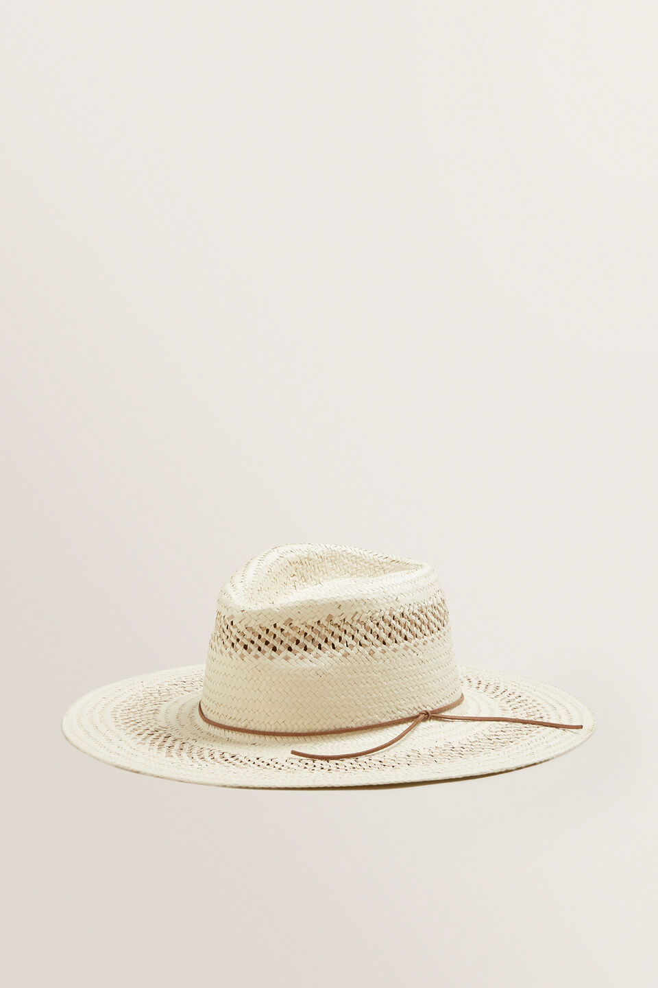 Anna Fedora  