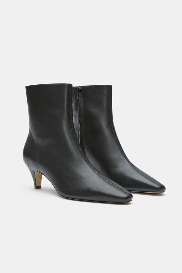 Noah Ankle Boot  Black  hi-res