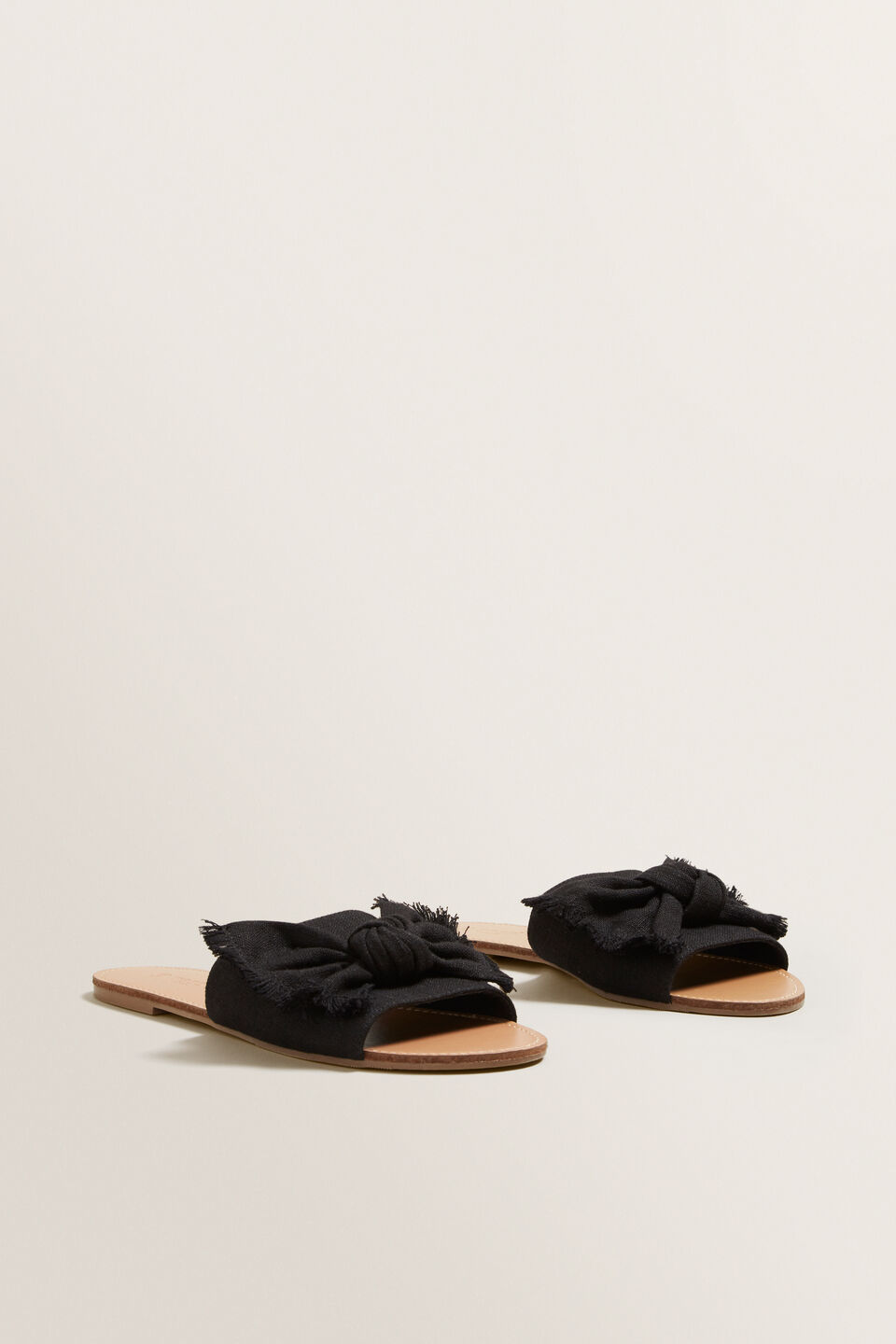 Belle Bow Slide  