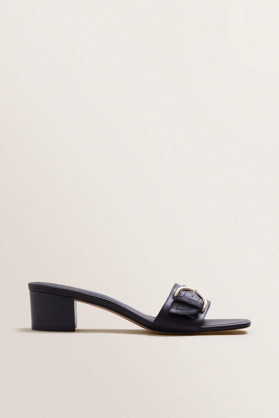 Harri Mule  