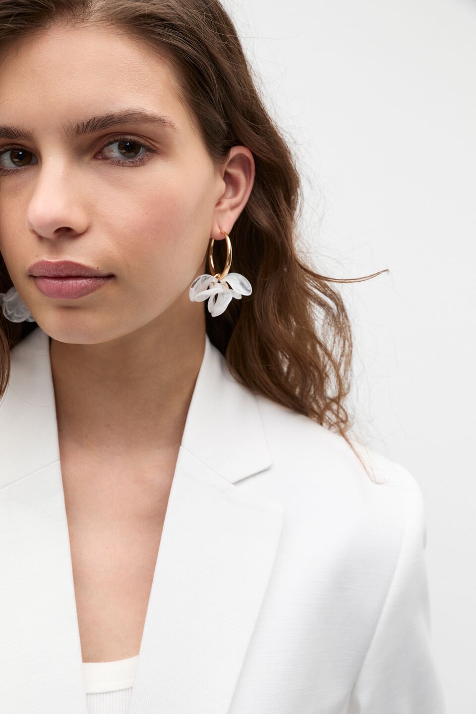 Resin Petal Earring  White