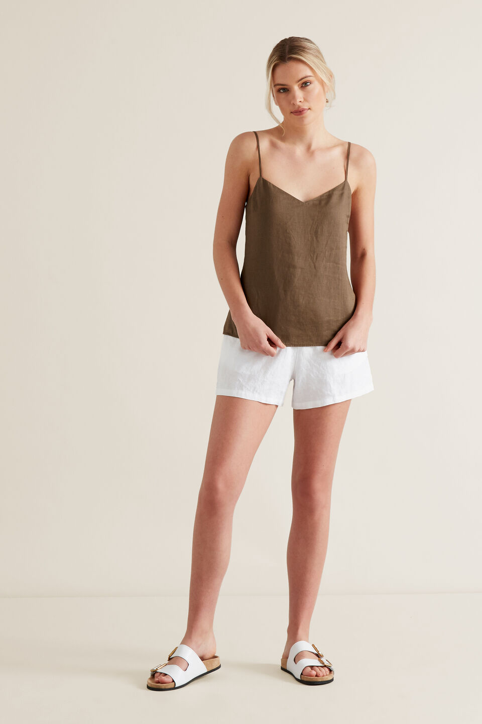 Linen Relaxed Short  