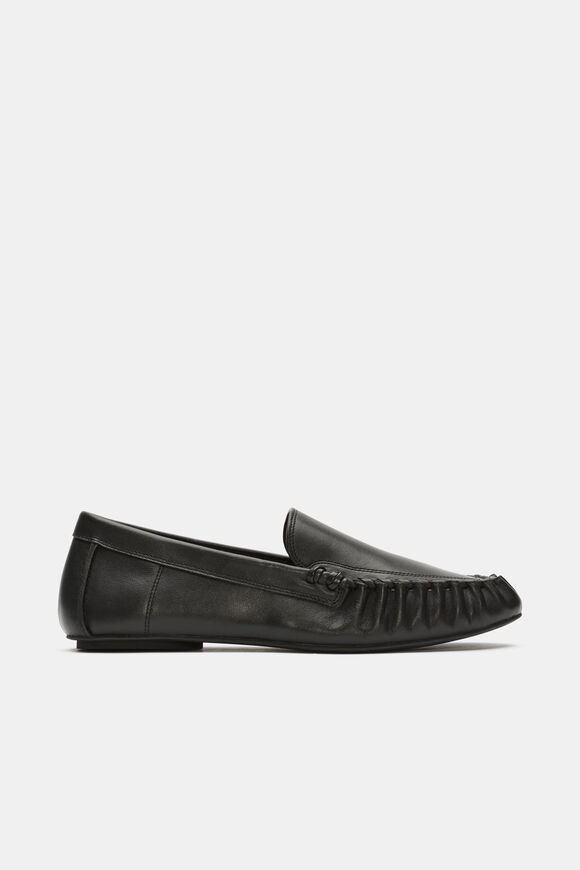 Albie Whipstitch Loafer  Black  hi-res