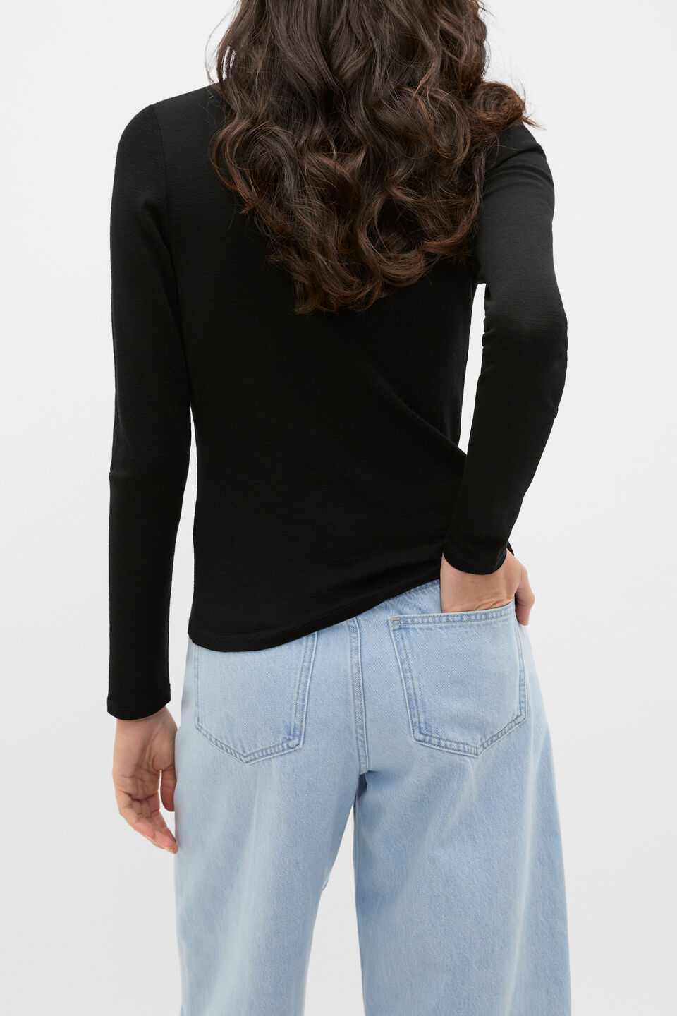 Australian Merino Scoop Neck Top  Black