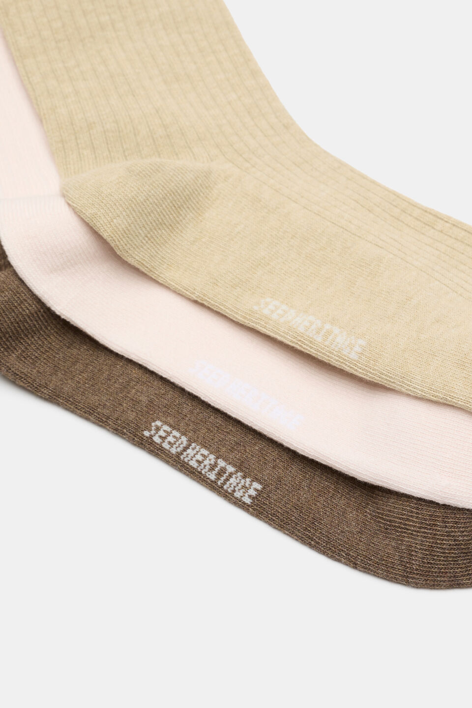3 Pack Quarter Crew Socks  Cashew Multi