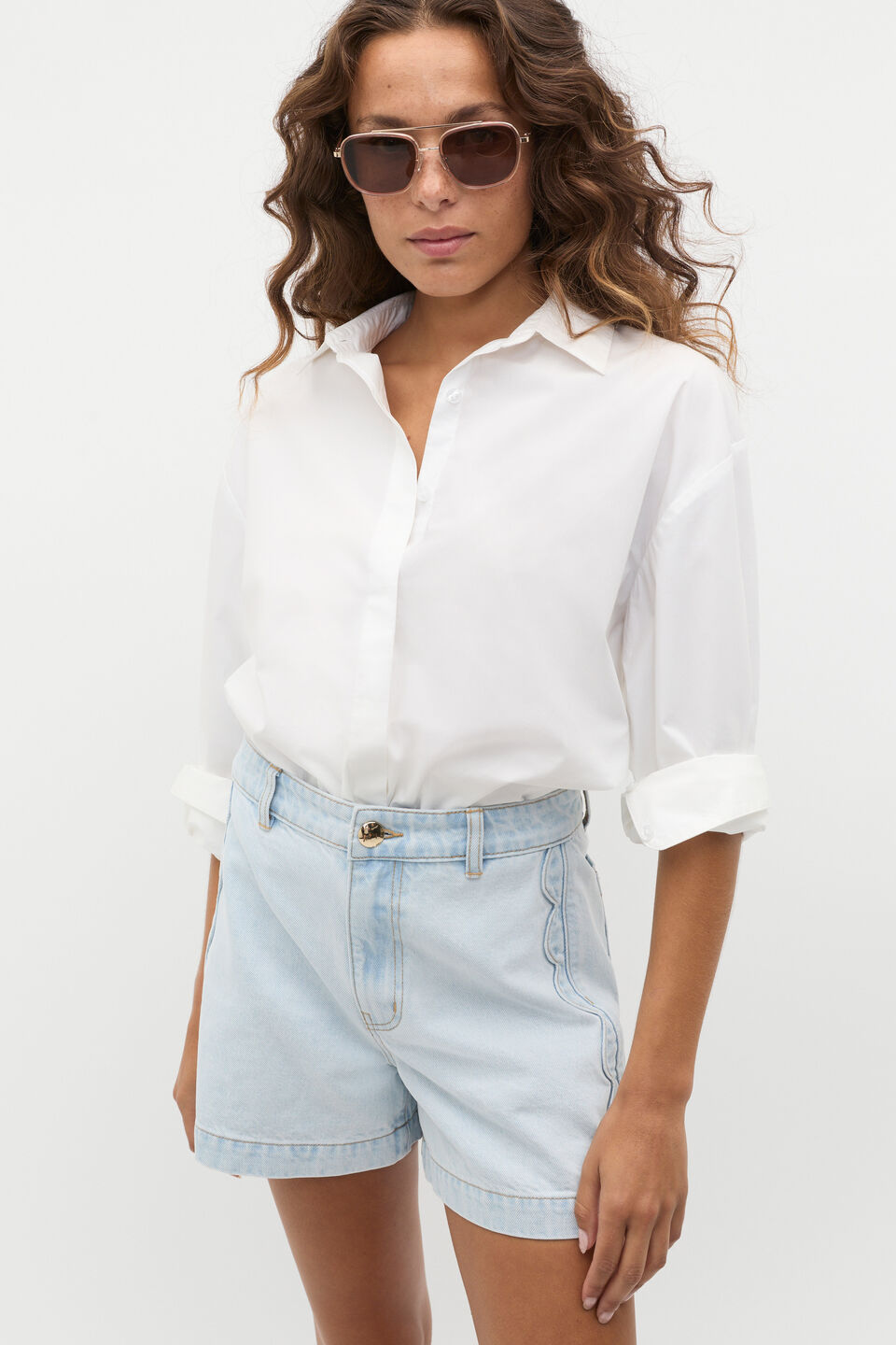 Denim Scallop Short  Cornflower Wash