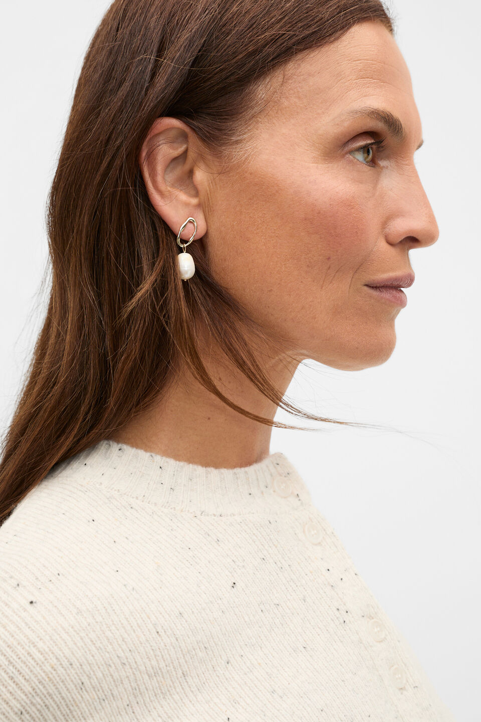Pearly Oval Earring  Gold