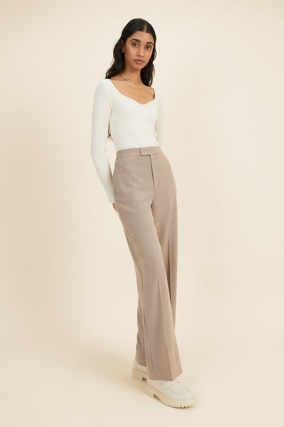 Ribbed Sweetheart Top  Pebble Cream