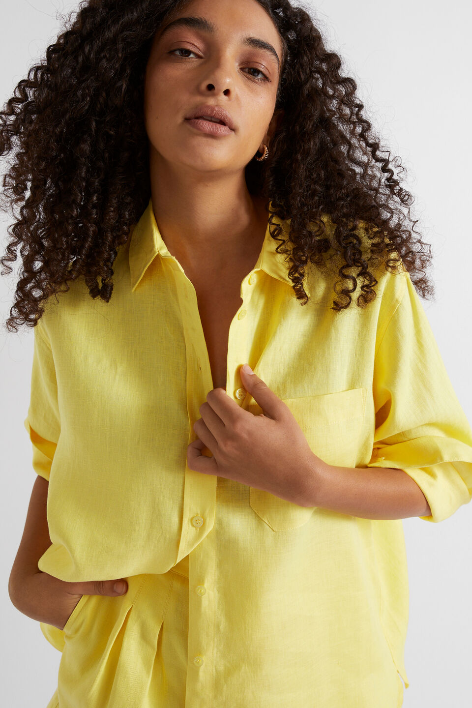 Core Linen Boyfriend Shirt  Lemon Drop