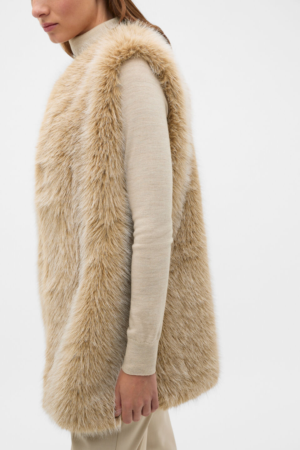 Faux Fur Gilet  Wheat Marle