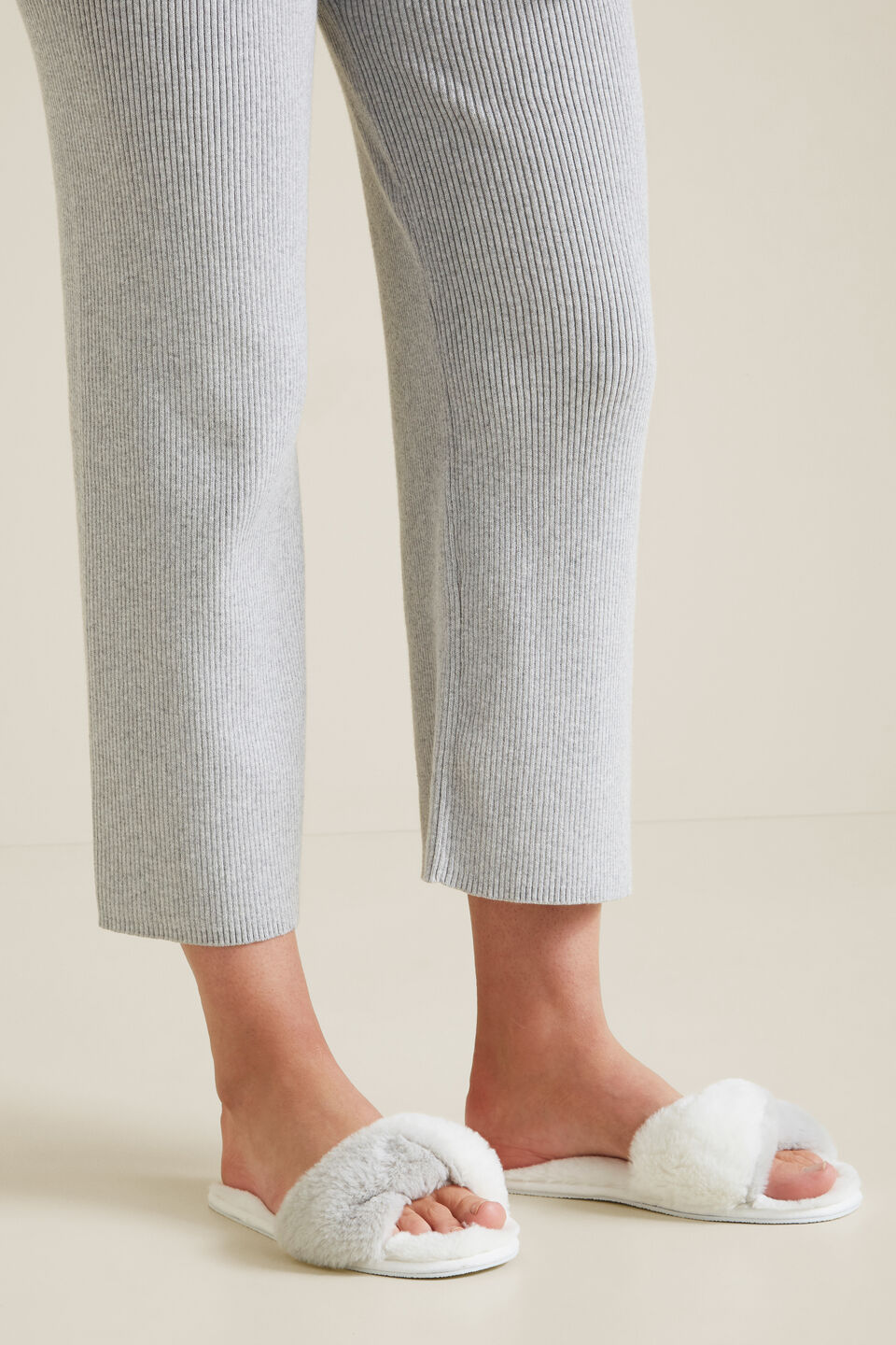 Kris Cross Slipper  