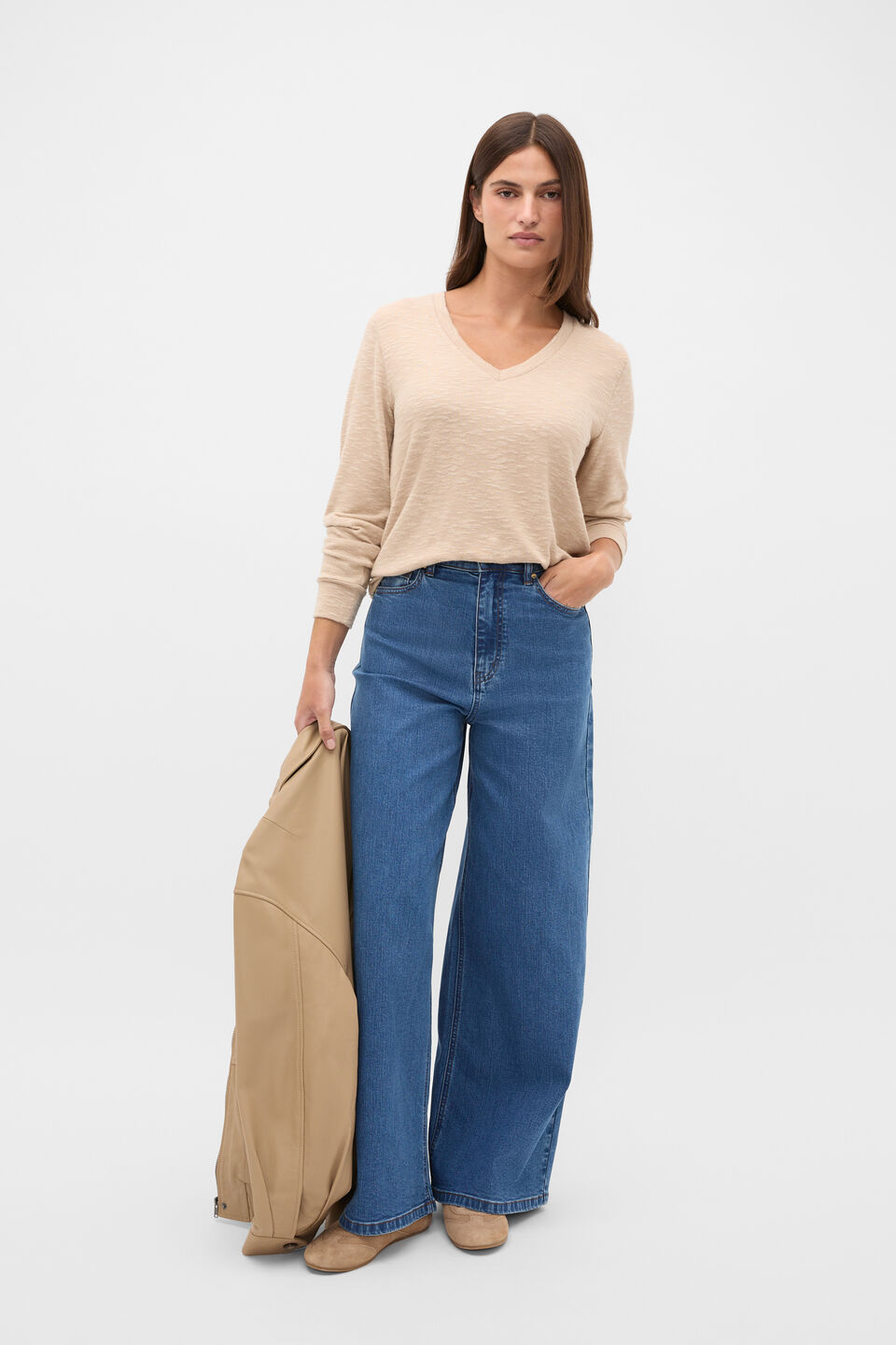 Supersoft V Neck Top  Sandstone Marle