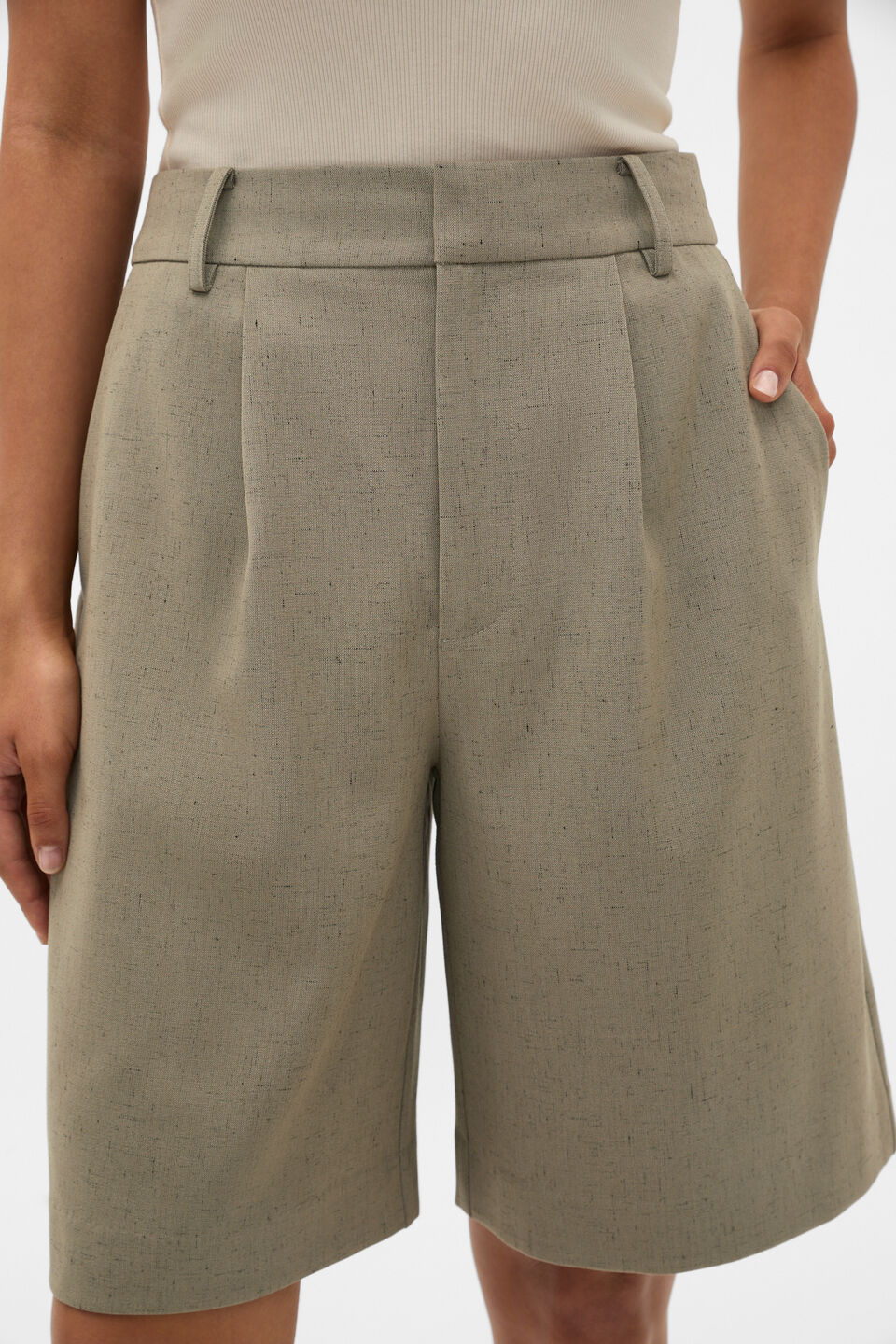 Nep Weave Longline Short  Caper