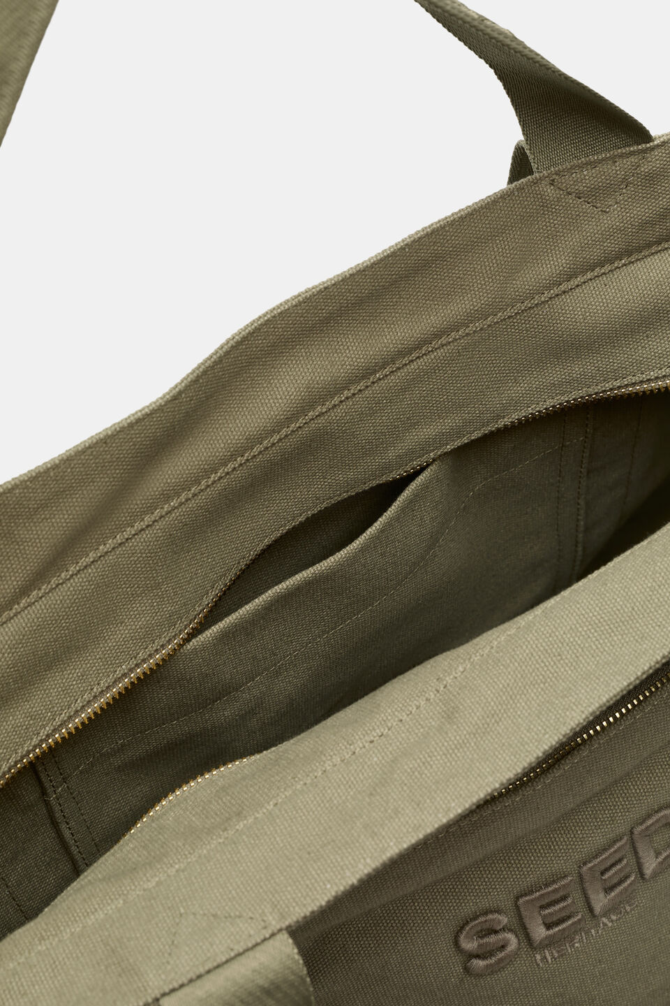 Seed Overnight Bag  Caper