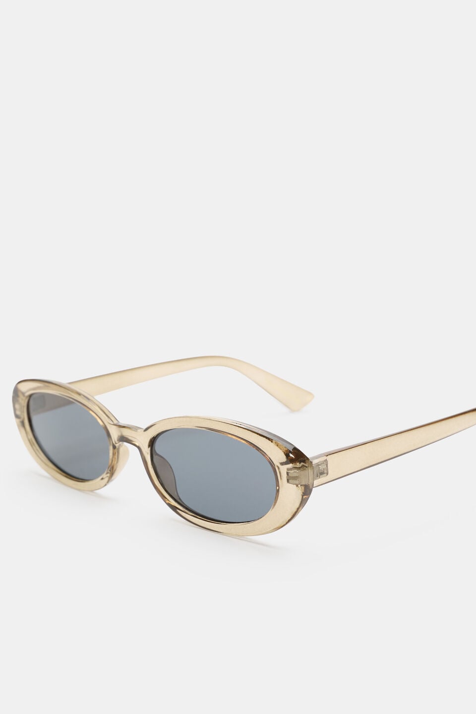 Sadie Oval Sunglasses  Caper