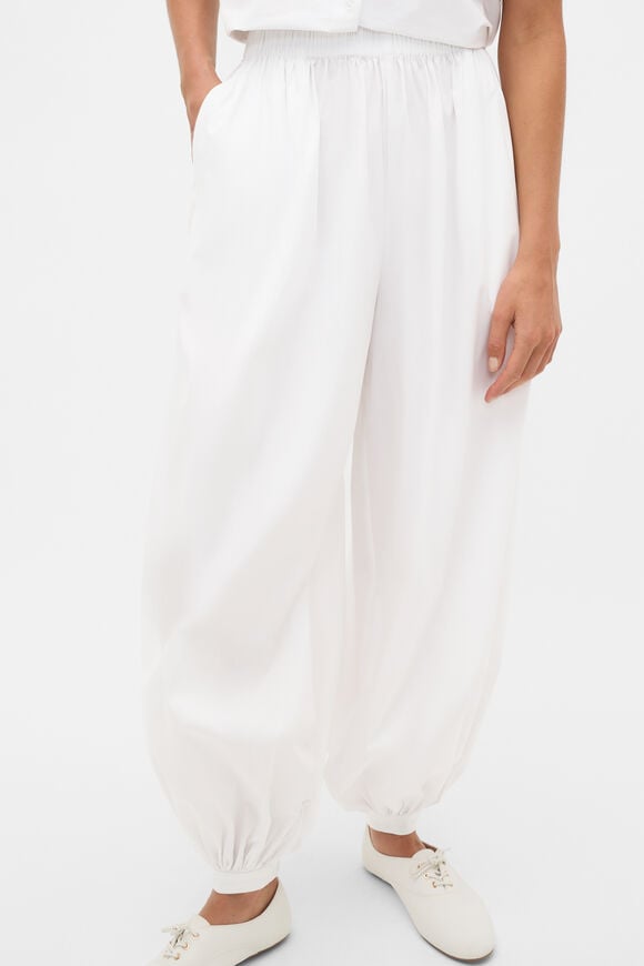 Genie Pant  Whisper White  hi-res