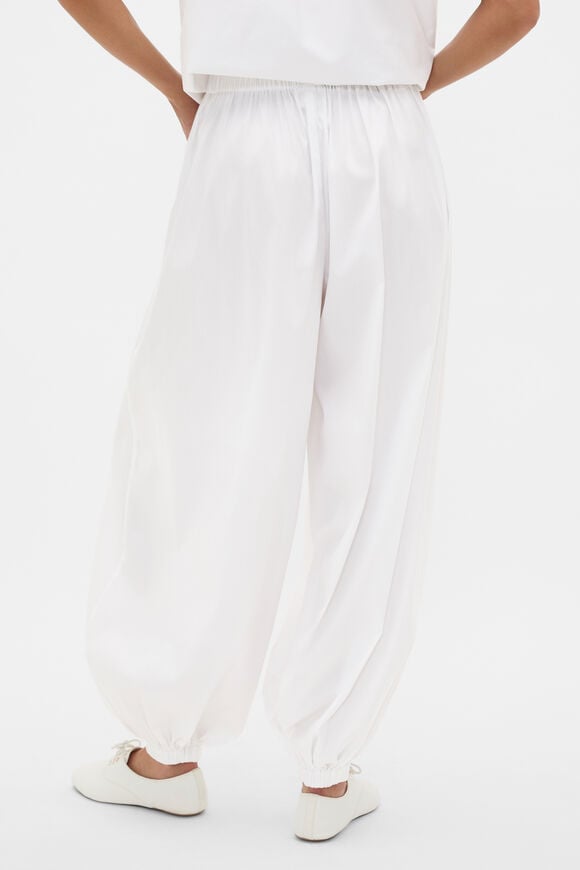 Genie Pant  Whisper White  hi-res